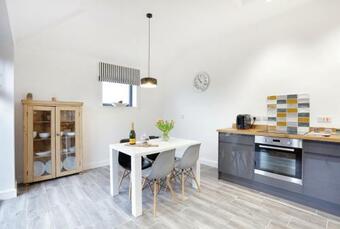 No.5 @ West Down Farm