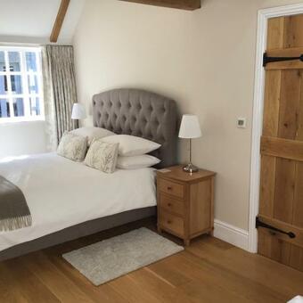 Apartamento Courtyard Cottage