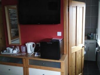 Bed & Breakfast 24 Fairfield Road