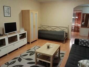 Apartment Hiukka