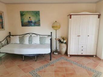 Apartamento Konstanzer Bergblick Mit Wintergarten