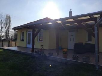 Ponty Ors� Vend�gh�z