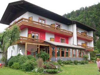 Hotel Pension L�rchenhof