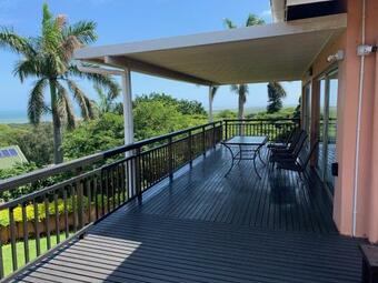 Hostal Seaview Executive Guest House