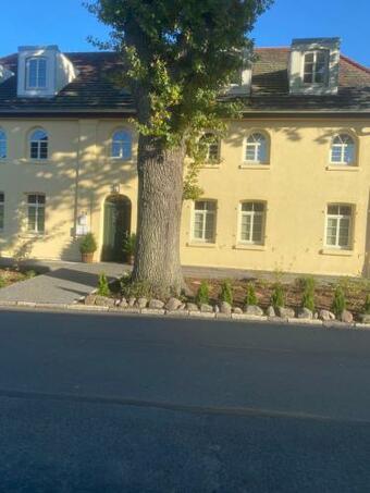 Apartamento Wundersch�ne Ferienwohnung In Schwerin