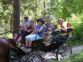 Agroturismo Espi-stables Ferienhof Esterhammer