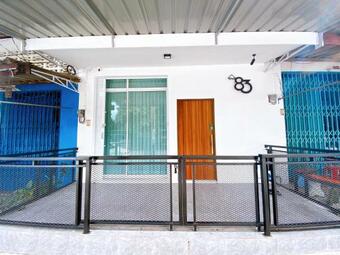 Hostal The 83 Betong Guesthouse