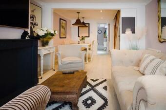 Charming Cottage In The Heart Of Brighton