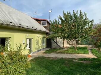 Apartm�ny Kosmonosy, Hradi?tsk� 193