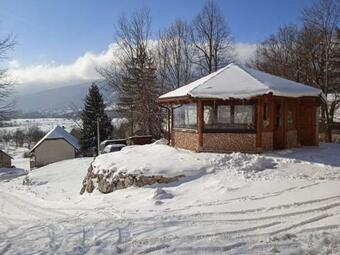 Bear Lodge
