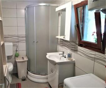 Ku?a Viola, Traditional Wooden House In Tuhelj