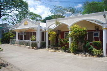 Bed & Breakfast D'lucky Garden Inn