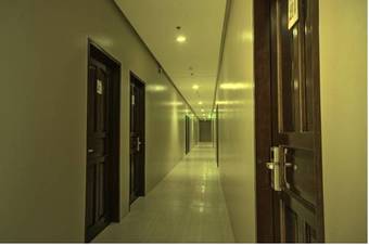 Hotel Holiday Suites