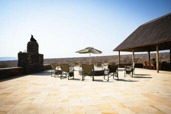 Villa Tholo Manzi Private Game Farm