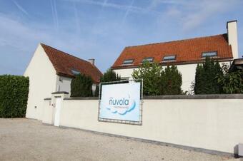 Villa Nuvola Summer Spring