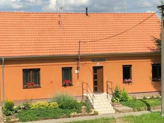 Hostal Penzion Adam?�k