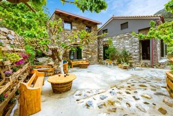 Villa Ellafos Traditional Living