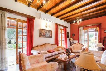 Angela Country House