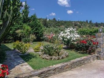 Villa Kalithea - Elegant Secluded Villa