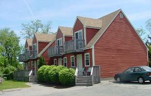 Blue Spruce Motel & Townhouses