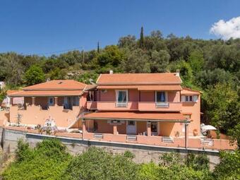 Sofia's & Amalia's House Corfu
