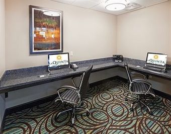Hotel La Quinta Inn And Suites Durant