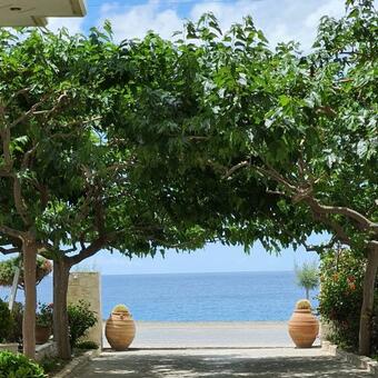 Apartamento Eirini Apts On The Beach