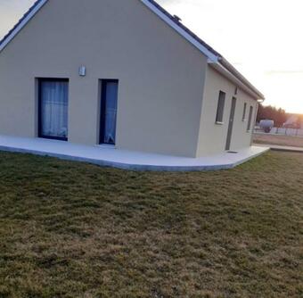 Maison De 2 Chambres Avec Jardin Clos Et Wifi A Coltines