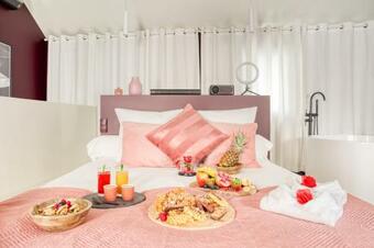 Villa Luxury Collection & Resorts