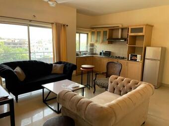 Savoy Apartments F11