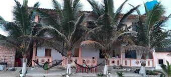 Hostal Esperanza Tuy - Doble Con Ventilador Y Cocina Compartida