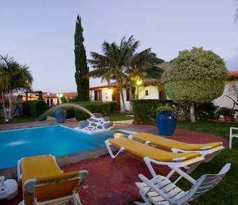 Hotel Alojamientos El Tejado