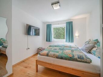 Apartment Leiter