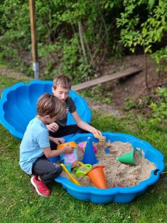 Vakantiehuis Met Speelbos/-kamer Annex Werkkamer