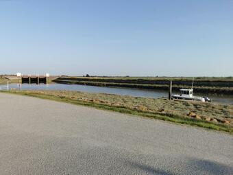 Studio Ind�pendant � Bourgneuf-en-retz Vue Sur Les Marais � 5 Mn Des Plages