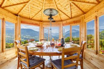 Hostal Les Esseroliettes