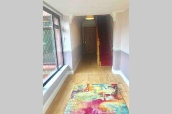 Spacious House Near Galway City And University.