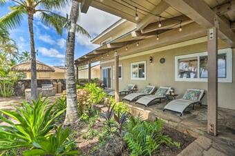 Elegant Oceanfront Villa With Lanai And Tiki Bar!