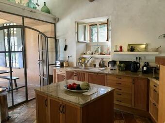 Villa Magnificent Stone Building With View Near Uz�s