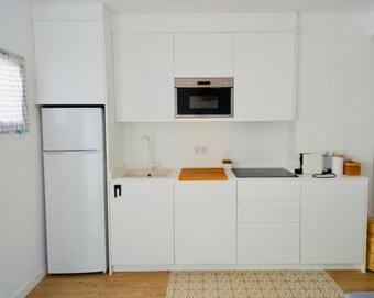 Apartamento Con Piscina, Wifi, Y Vistas Al Mar