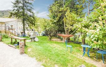 Amazing Apartment In Saint-martin-sur-lavez With Internet And 2 Bedrooms