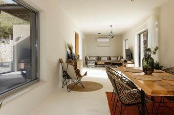 Villa Aristotelis Residence