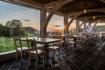 Hotel Resort Kov�rna - Fr�d?tejn - Stylov� Ubytov�n�, Luxusn� Wellness, Z�?itkov� Restaurace