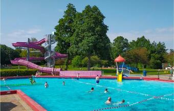 Beautiful Home In Heinkenszand With Sauna, Wifi And 2 Bedrooms