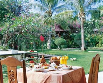 Hotel Matahari Beach Resort & Spa