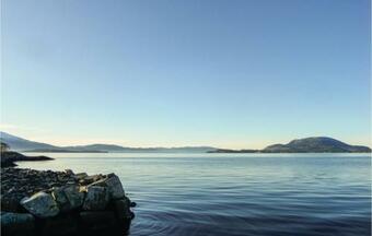 Two-bedroom Holiday Home In Skanevik