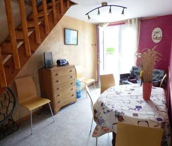 Maison De 2 Chambres Avec Piscine Partagee Et Jardin Clos A Montmartin Sur Mer
