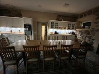 Valgesoo Maakivivilla Kuni 20-le K�lalisele