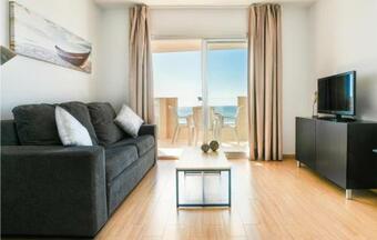 Beautiful Apartment In Fuengirola With Wifi And 1 Bedrooms