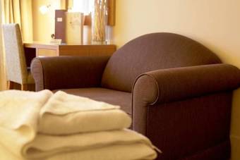 Hotel The Bear Esher